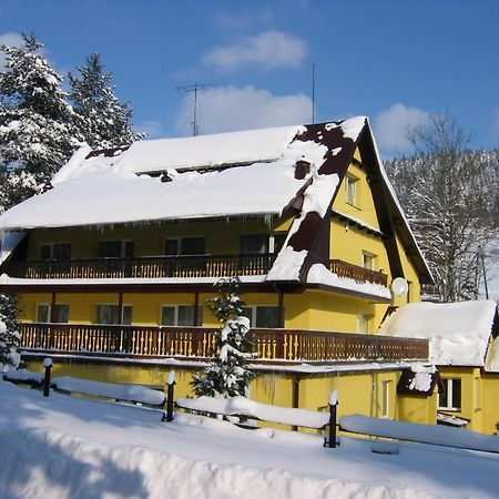 Hotel Osrodek Wypoczynkowy Barta Tylicz Exteriér fotografie